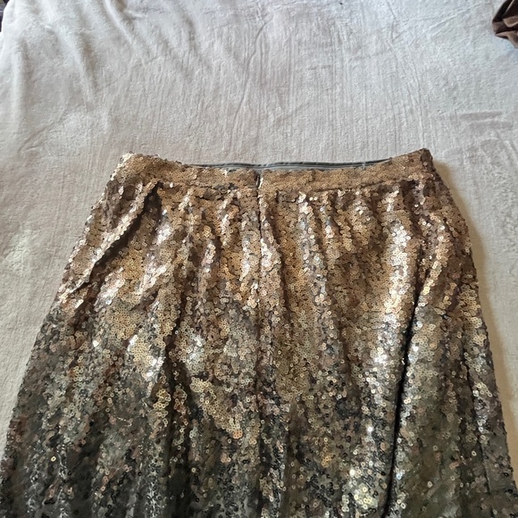✨STUNNING✨ sequin skirt size 20 - Picture 2 of 4